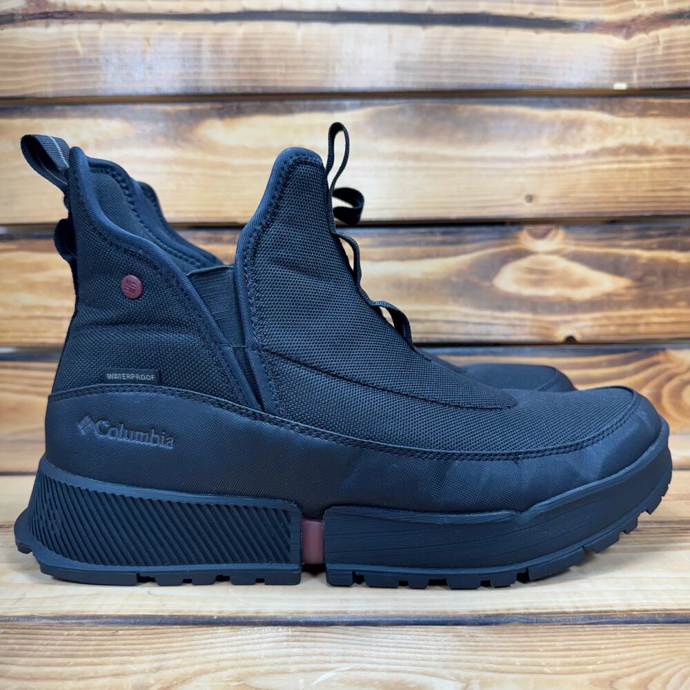 Columbia Fairbanks Omni Heat Men 9.5 Black Graphite Hiking Outdoor Shoes Boots